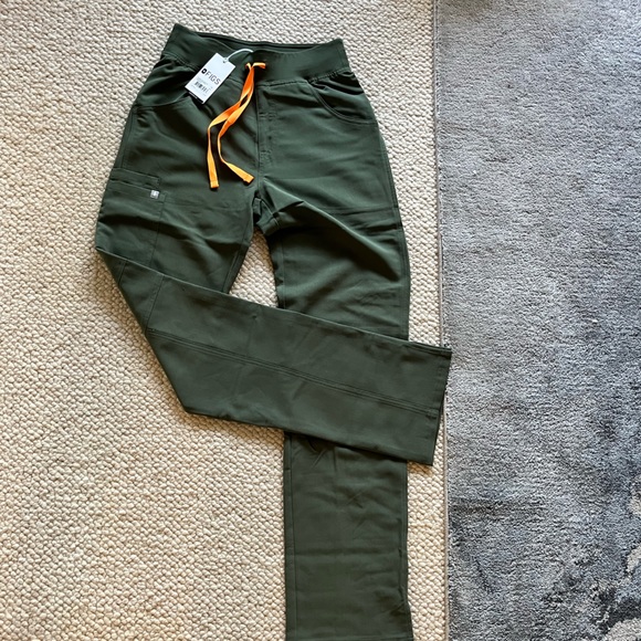 Figs Kade scrub bottoms - Picture 4 of 8